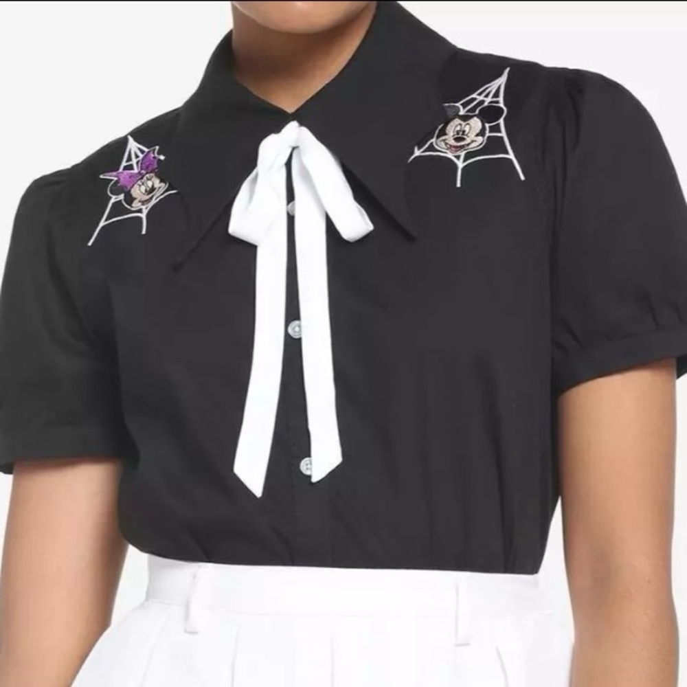 Hot Topic Disney Mickey & Minnie Bat Wing Collar Puff Sleeve Blouse